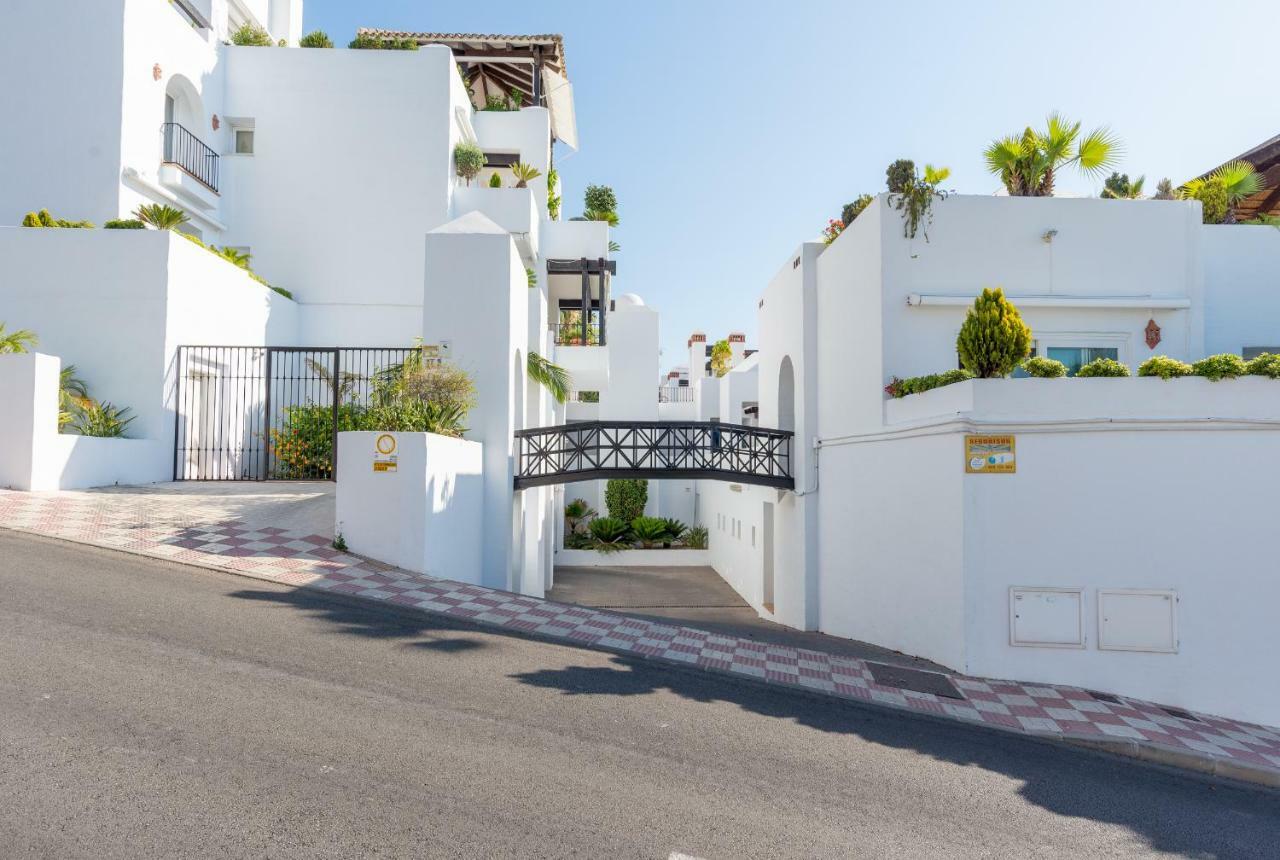 Luxury Duplex- 7 Minutes From The Beach Torremolinos Bagian luar foto